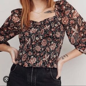427-Madewell Black Floral Smocked Square-Neck Crop Top